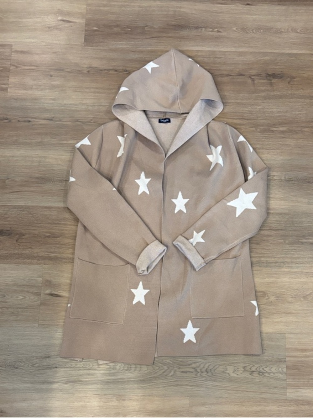 Splendid Tan Hooded Coat with White Star Pattern